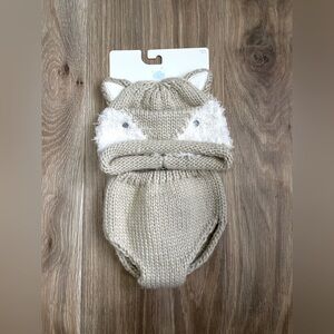 Cloud Island Baby Fox Hat and Diaper Cover Set in Beige/White One Size (0-6M)